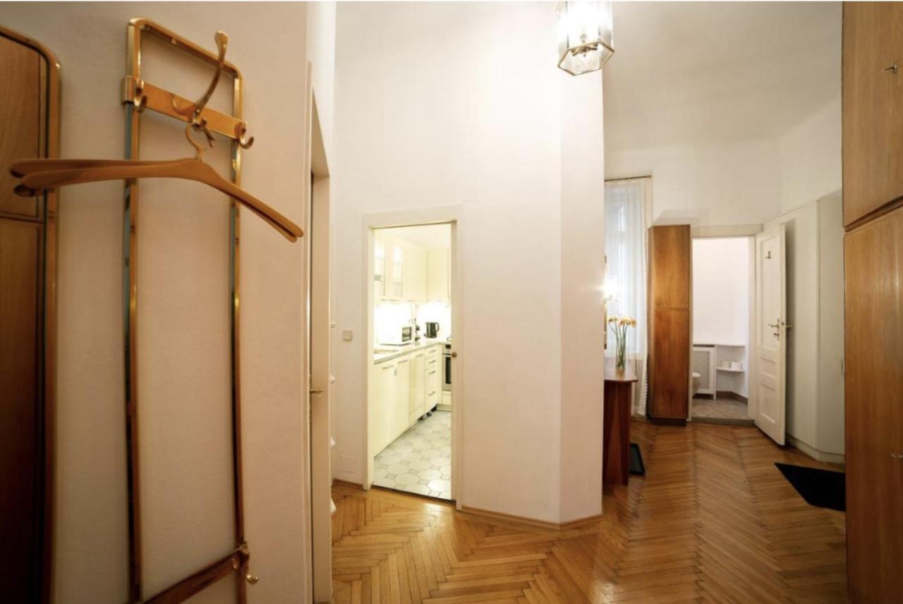 Calm 60M2 Flat Close To Center - Free Parking Viena Exterior foto